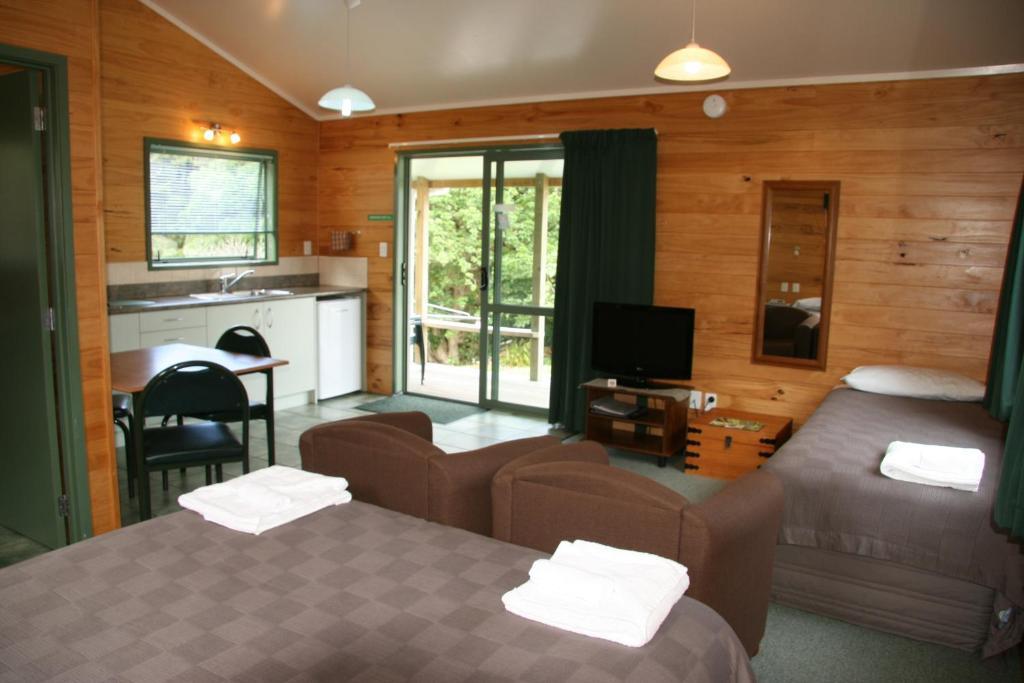 Whangarei Top 10 Holiday Park Exterior photo