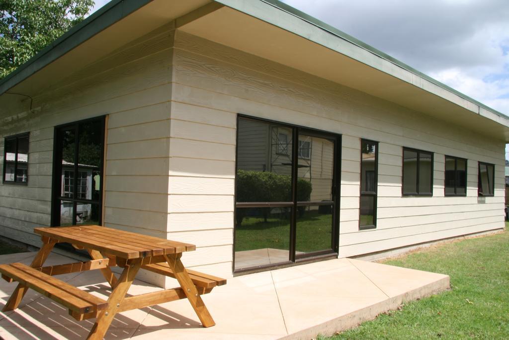 Whangarei Top 10 Holiday Park Room photo